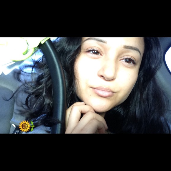 Meet your Posher, Sumari