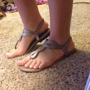 American Eagle Sparkly Sandals! Size 6