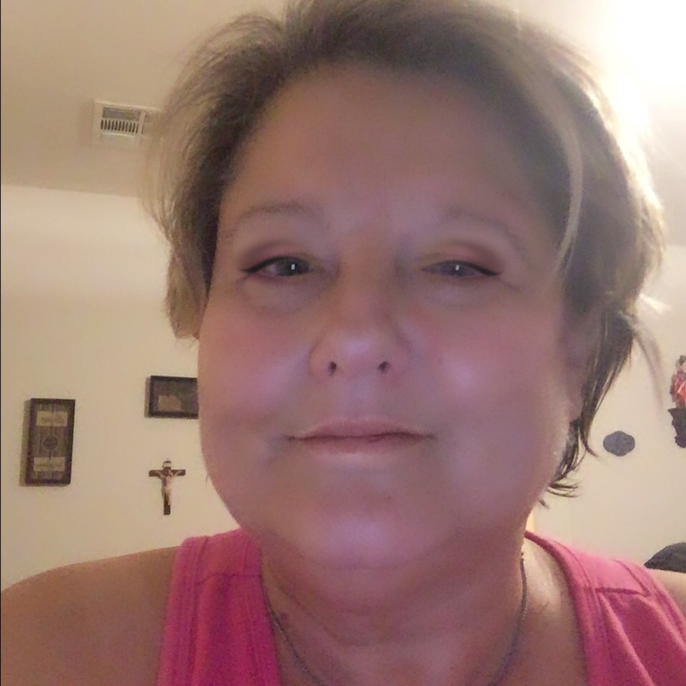 Meet your Posher, Vickie