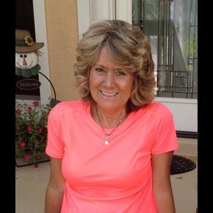 Meet your Posher, Lori