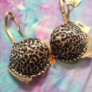 BNWT- AERIE NUDE & LEOPARD EXTREME PUSH-UP BRA