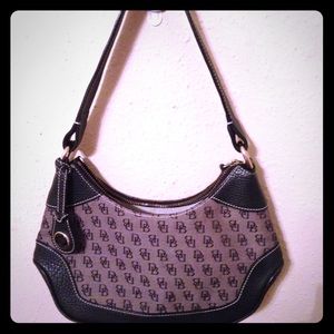 Authentic dooney and bourke handbag
