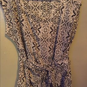 NYC Sleeveless Top with Decorative Tie
