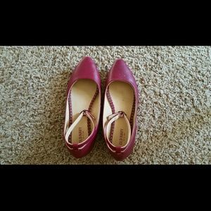 Cute pointed toe flats