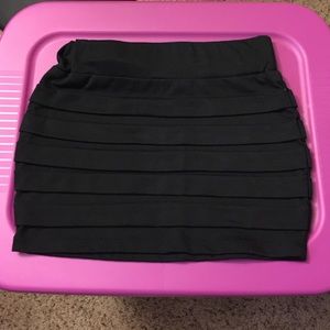Wetseal black skirt