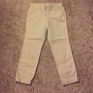 Old Navy dress khaki capris