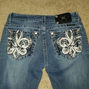 🎀PRICE DROP🎀 Miss Me Jeans