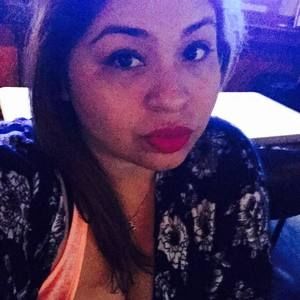 Meet your Posher, Ellie