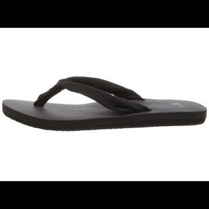 NEVER WORK SANUK yoga slinger sandal
