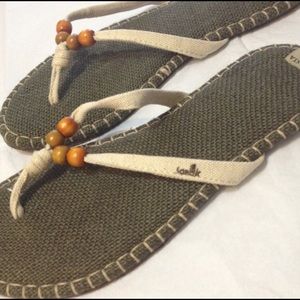 SANUK rasta sandal (sample sale style) size 7