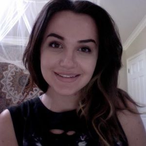 Meet your Posher, Chrissy