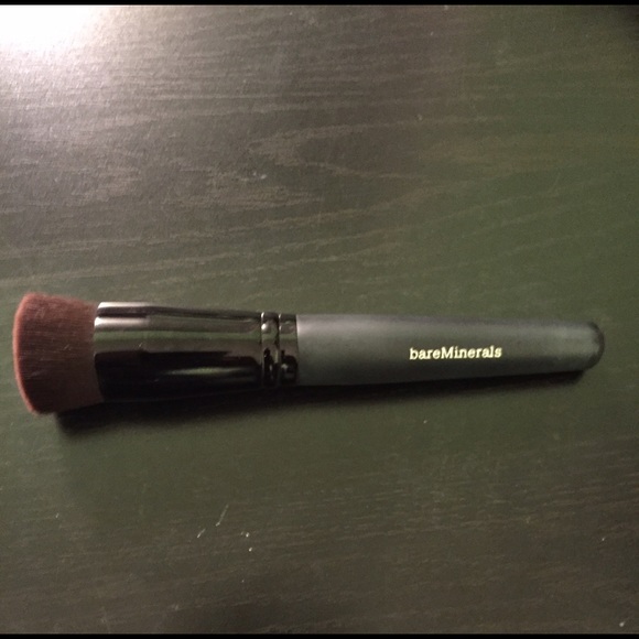 BareMinerals Face Brush