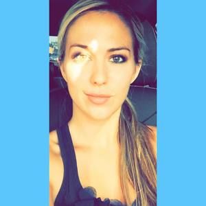 Meet your Posher, Carly