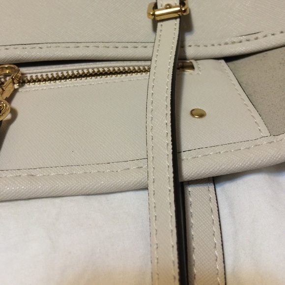 Extra pics - Picture 2 of 4