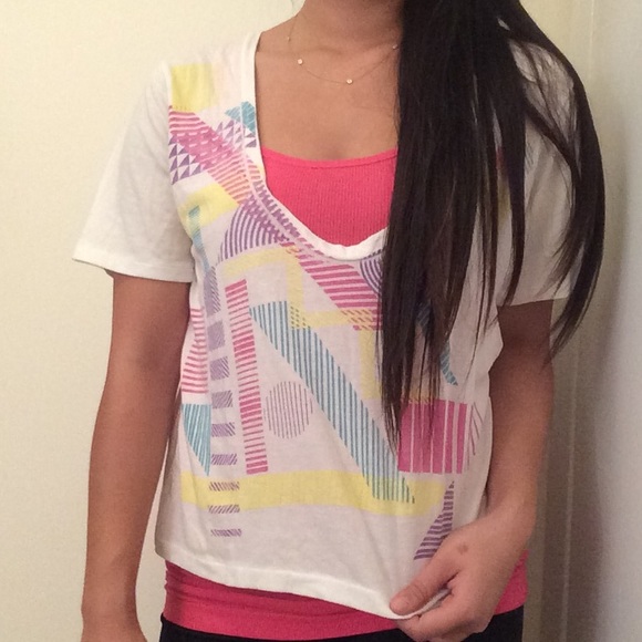 Loose semi-cropped top