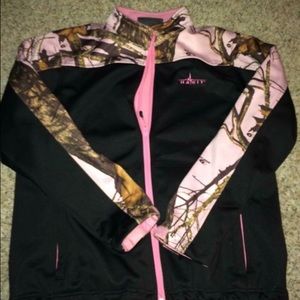 pink camo/black mossy oak coat