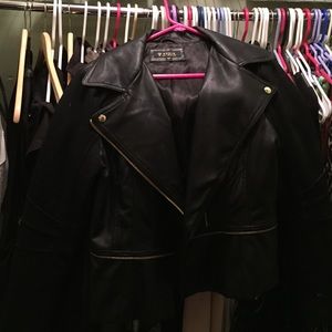 Guess jacket with gold zipper lining.!