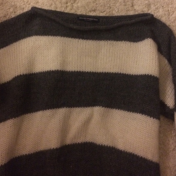 Brandy Mille sweater - Picture 2 of 4