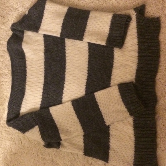 Brandy Mille sweater - Picture 3 of 4