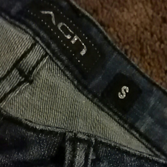 Destroyed Ripped Shorts - Picture 3 of 3
