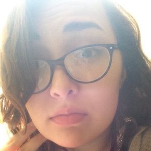 Meet your Posher, Isabella