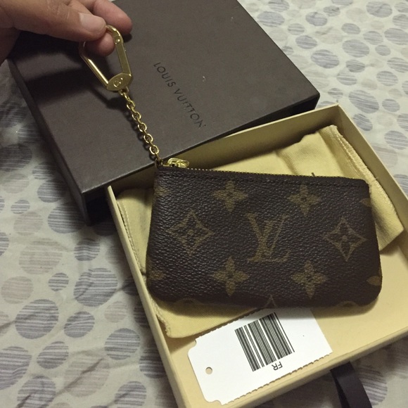 Louis Vuitton Clutches & Wallets - LV poch