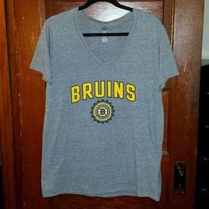 LAST CHANCE!! XL Bruins shirt. Official NHL gear.