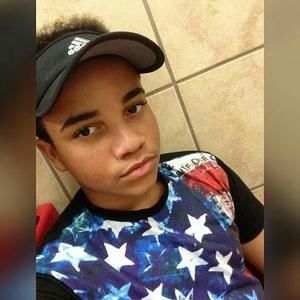 Meet your Posher, Ling