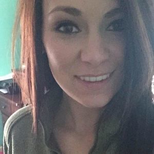 Meet your Posher, Ashlee