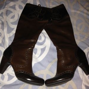 GRETTA Boots