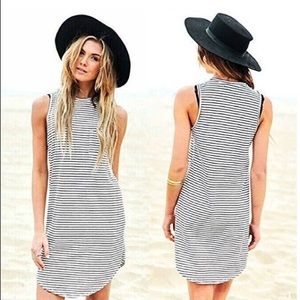Sleeveless White/Black Striped Dress
