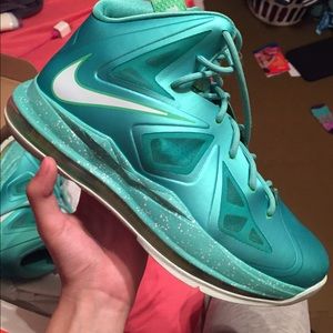 Lebron 10