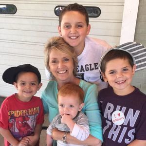 Meet your Posher, Lynn