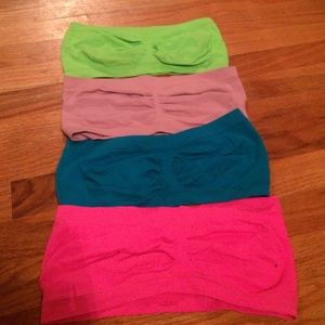 4 medium sized Bandos