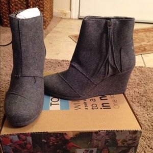 TOMS bootie