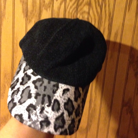 Nice hat - Picture 2 of 4