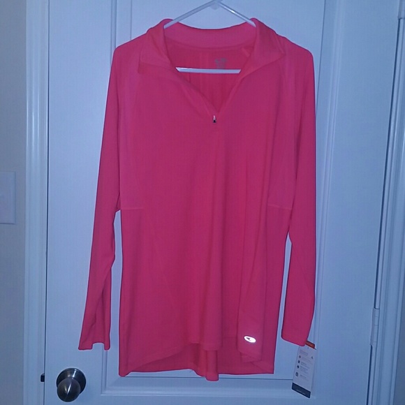 BNWT athletic hot pink pull over