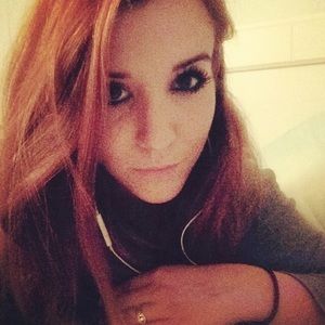 Meet your Posher, Victoria