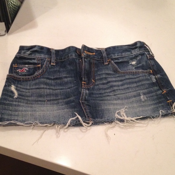 Hollister Skirt Size 1 - Picture 2 of 3