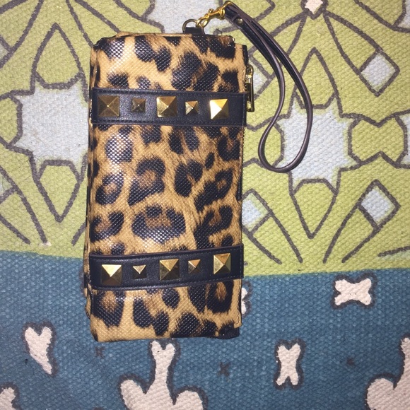 Cheetah clutch - Picture 2 of 3