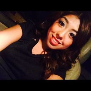Meet your Posher, Reyna