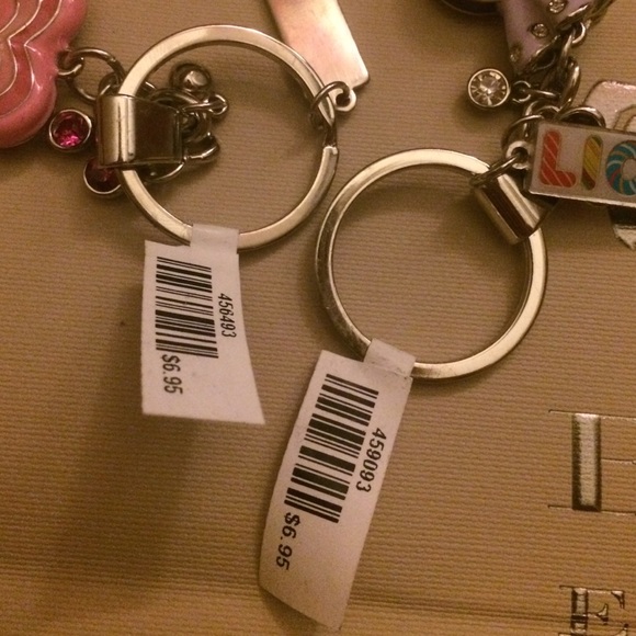Key chains - Picture 3 of 3