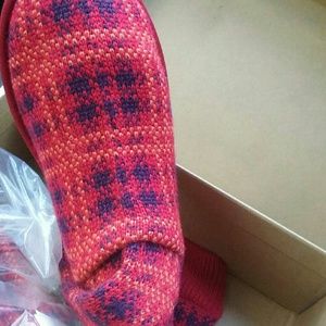 Size 11 ugg , multi colored