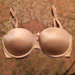 PINK Victoria's Secret Push Up Bra