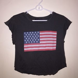 alien American flag top.👽