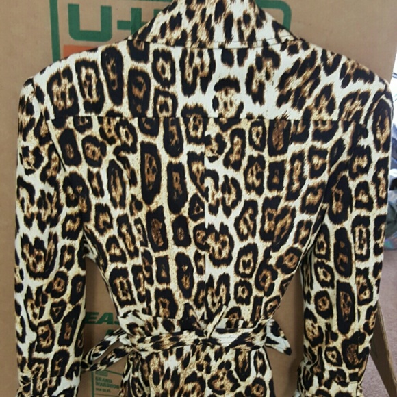 Jacket - Picture 3 of 4