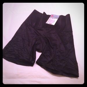 Hanes XL Black Sculpting Band Thigh Slimmer
