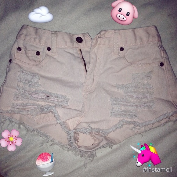 Light Wash-Baby Pink Ripped Shorts ☼ - Picture 1 of 4