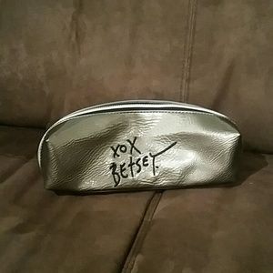 Betsey Johnson | Makeup Bag