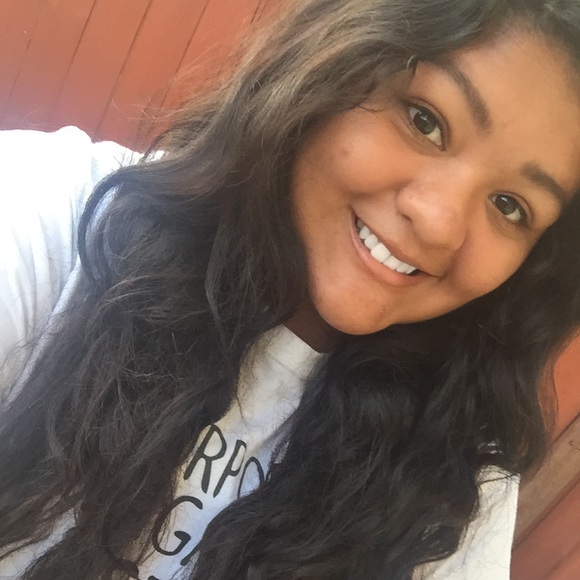 Meet your Posher, Sirena